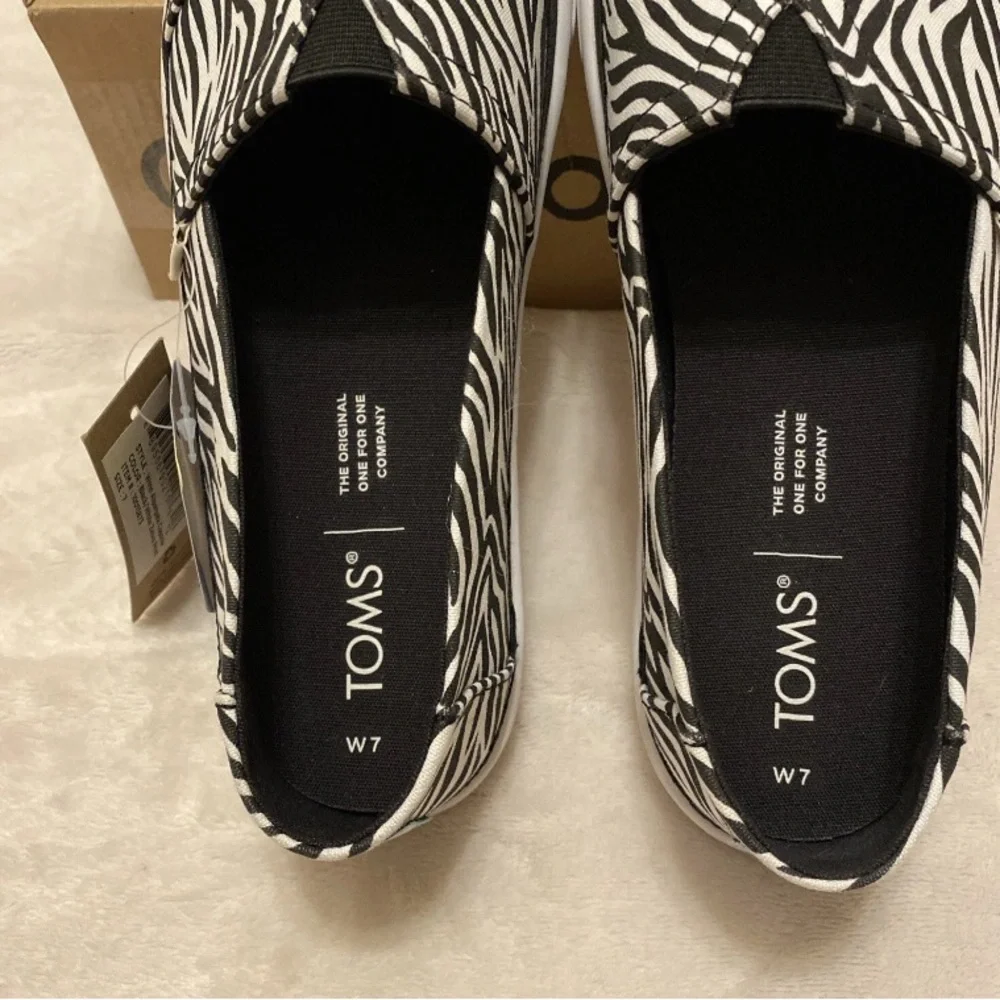 Toms Black and White Zebra Print Sneakers